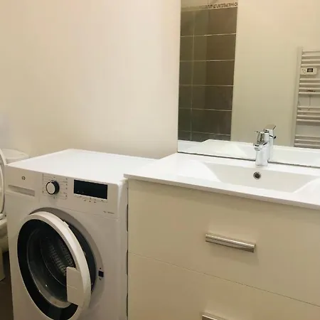 Large With Private Parking Apartment Vallauris